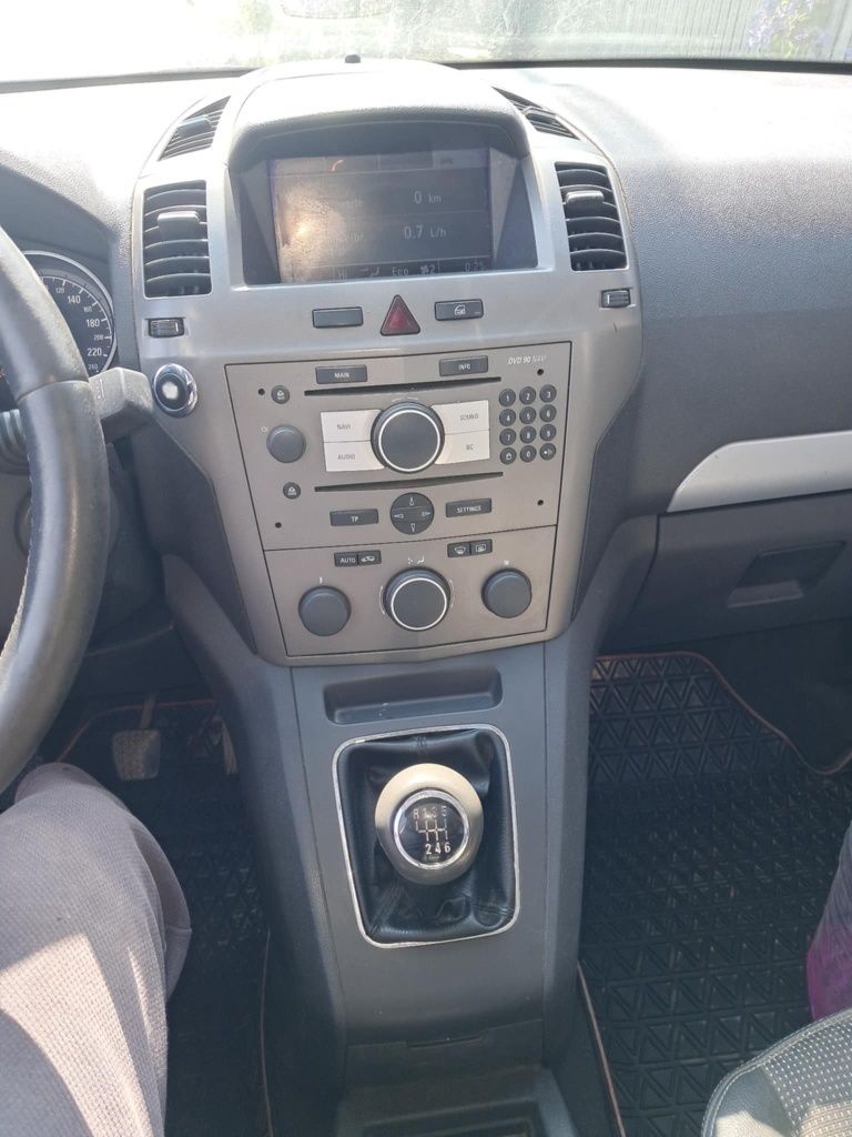 Opel zafira 1.9 cdi