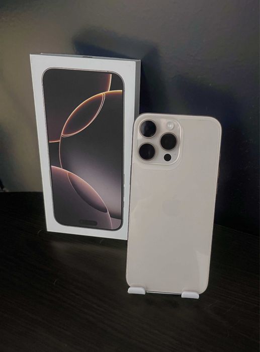 iPhone 16 Pro Max • 256 GB • Desert Titanium Baterie 100%