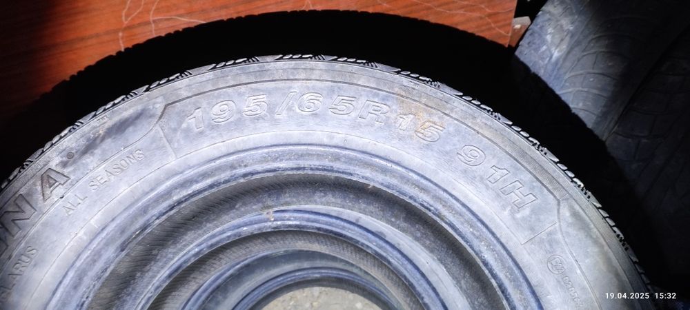 Летняя резина комплект в нормальном состоянии