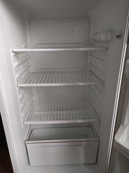 Хладилник модел VOLTEL