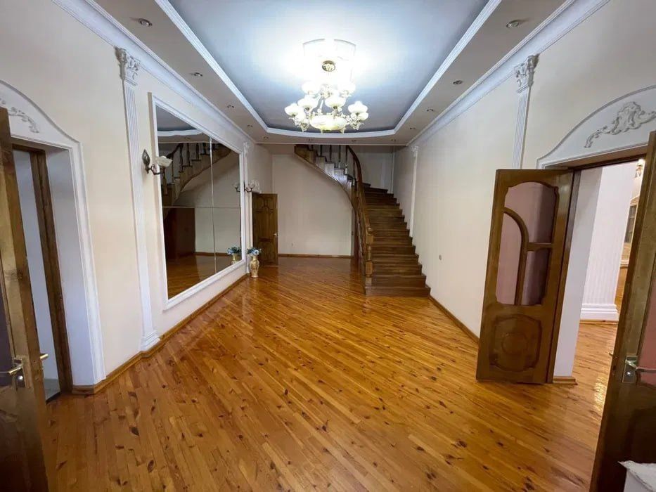 Продаётся Дом Яккасарай махалля Ракат 6 соток Фасад угловой 30*20
