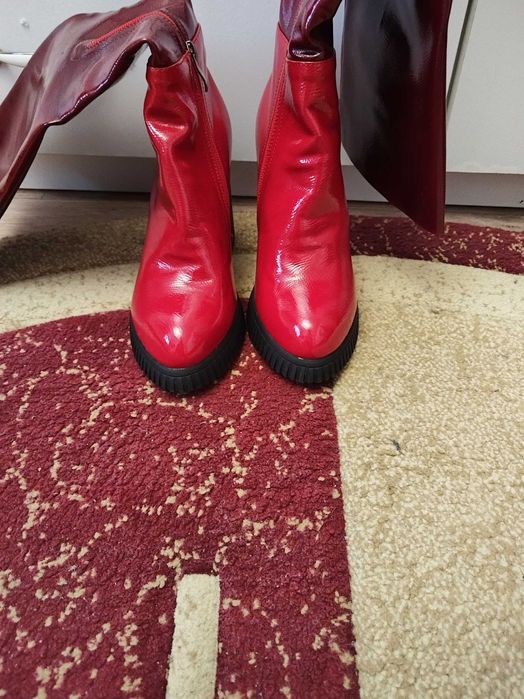 Продам сапоги осень весна абсолютно новые на улице Не носились.