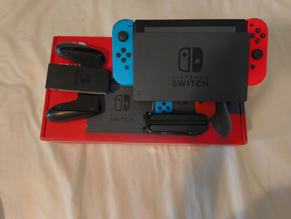Nintendo Switch / Mario Kart edition