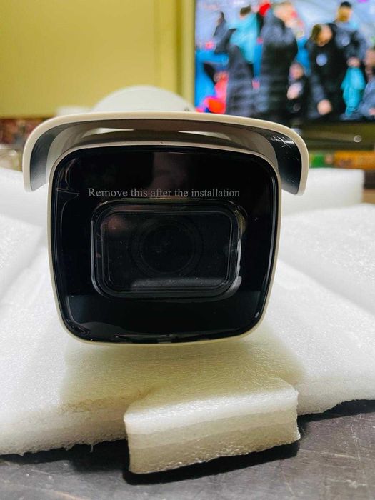 Camera IP exterior Hikvision AcuSense DarkFighter DS-2CD2686G2-IZS