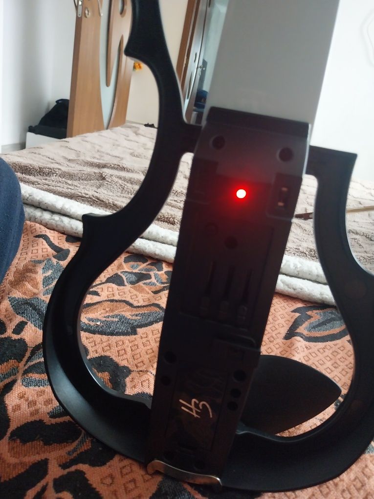 Vioara funcționează este electrica copie zeta