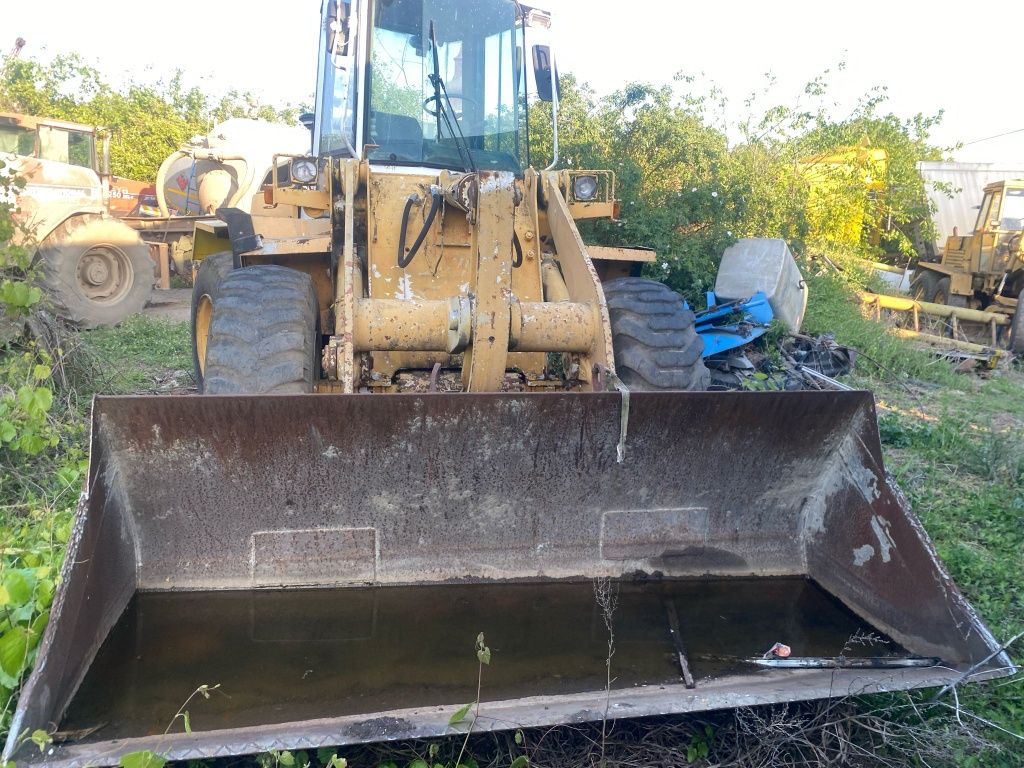 Încărcător frontal Vola Liebherr L522