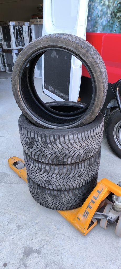 Зимни гуми Falken 255/35/20
