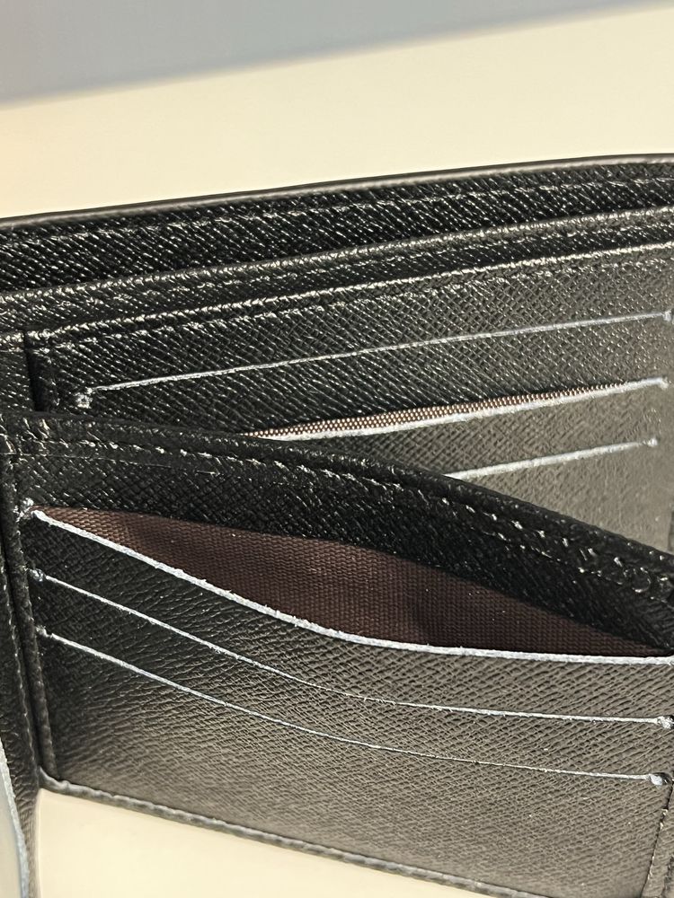Portofel Louis Vuitton negru