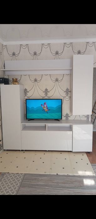 Шкафчик для спальеной и т/д