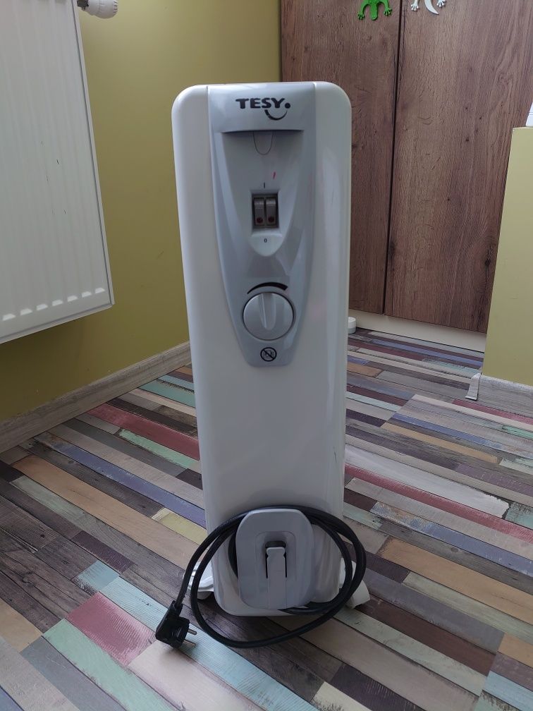 Маслен радиатор Tesy 2500W - 12 ребра