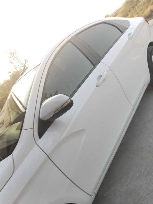 Juda arzon lada vesta  moshina lada vesta