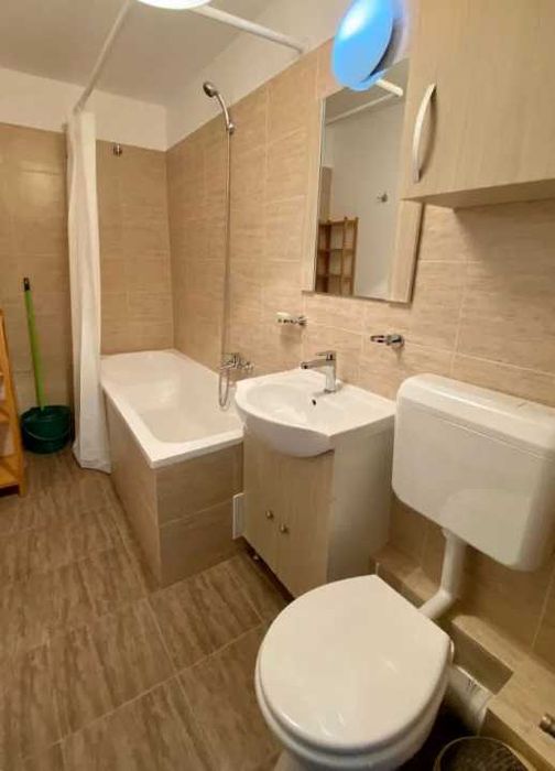 Дава се под наем Тристаен апартамент в Пловдив, Център - 74 кв.м за 198.9 € - Снимка #3