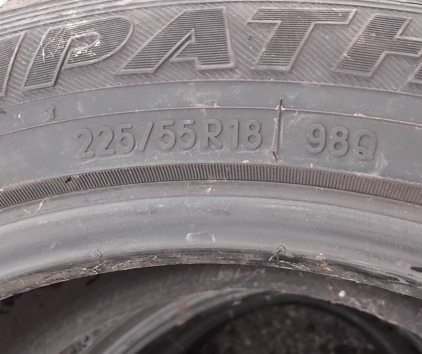 Гуми 225 55 18 Тойо Toyo 4 броя. Нов внос. Не са нови! Цената е за бр.
