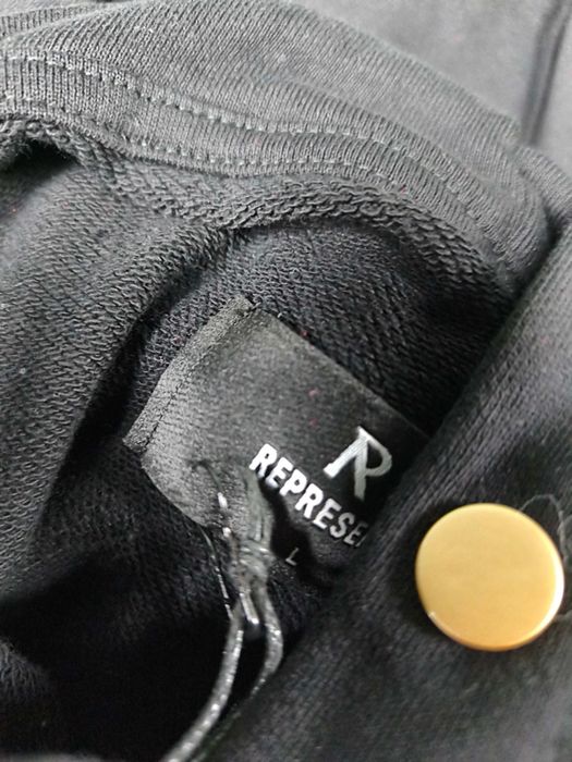 Hanorac urs Represent