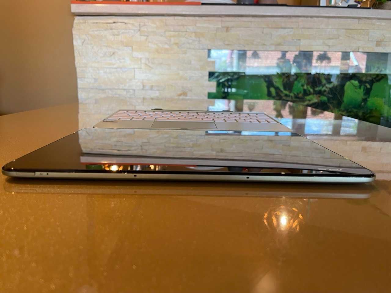 Laptop-Tabletă ASUS T101H