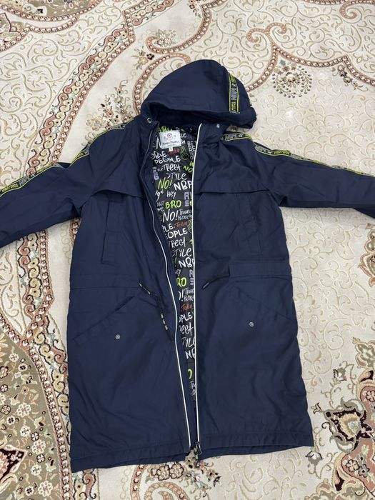 Продам Куртку на 14-15 лет