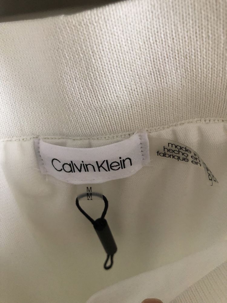 Costum dama Calvin Klein