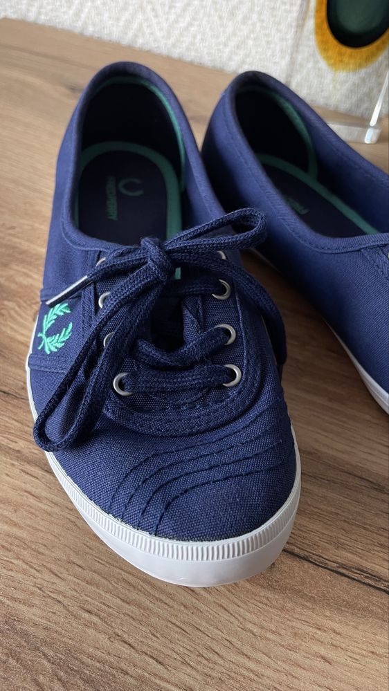 Дамски балеринки Fred Perry номер 36