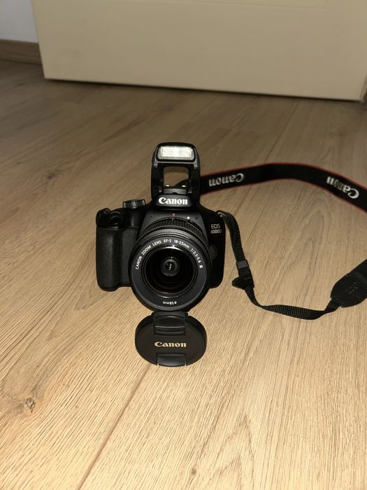Canon EOS 4000D DSLR - Kit Complet