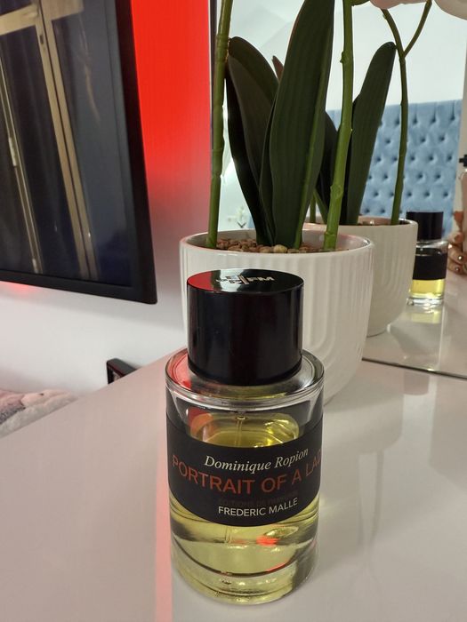 Frederic Malle – Portrait of a Lady (Dominique Ropion)