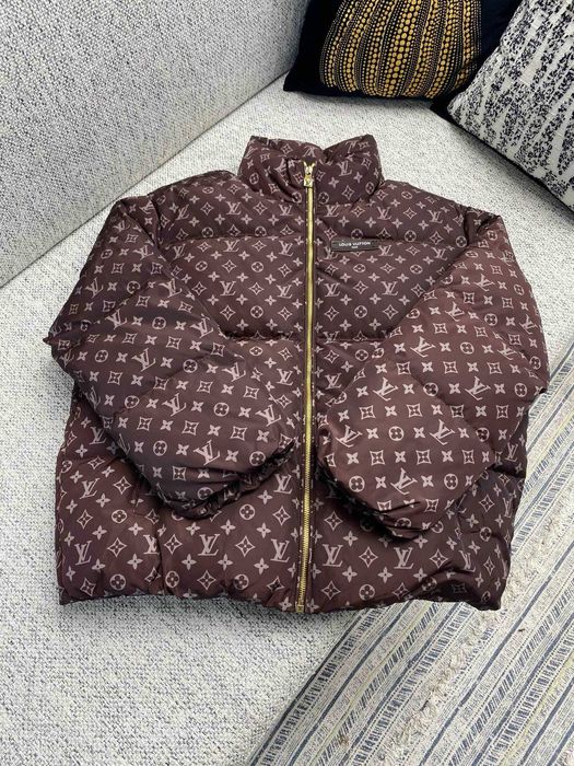 Geaca Louis Vuitton cu puf Premium