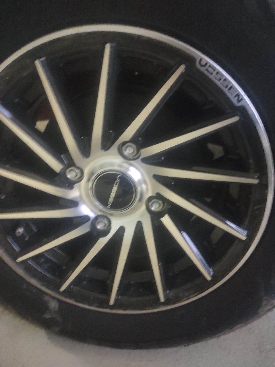 Vossen 13 diska damasga