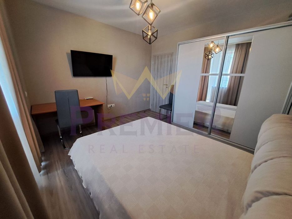 Дава се под наем Тристаен апартамент в Варна, Възраждане 1 - 97 кв.м за 663 € - Снимка #4