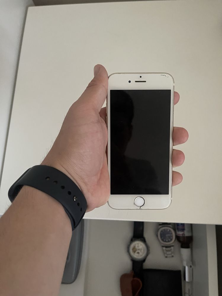 Айфон 6s срочно продается