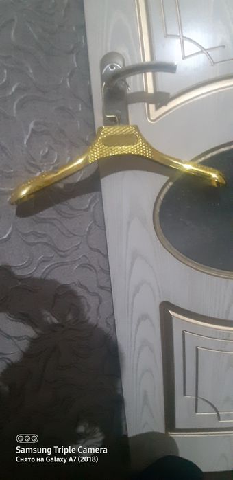 Вешилки для одежды