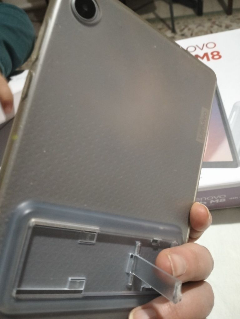 Lenovo Tab M 8+ Clear Case