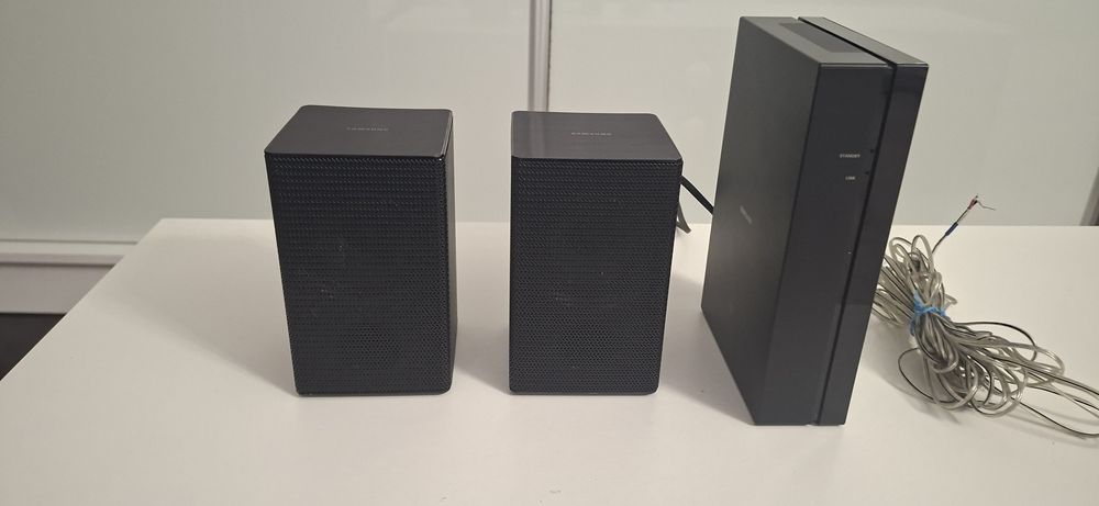 Soundbar Samsung HW-Q70T + kit sateliți