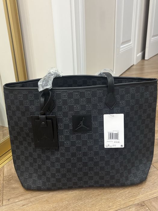 Сумка тоут  nike jordan,оригинал