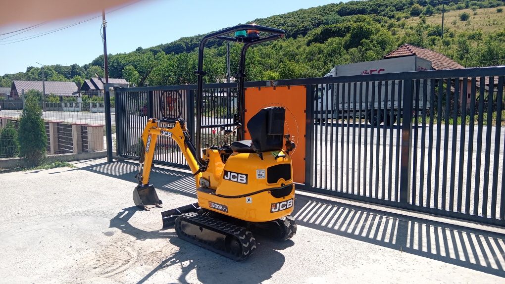 Miniexcavator jcb 8008 1000 kg