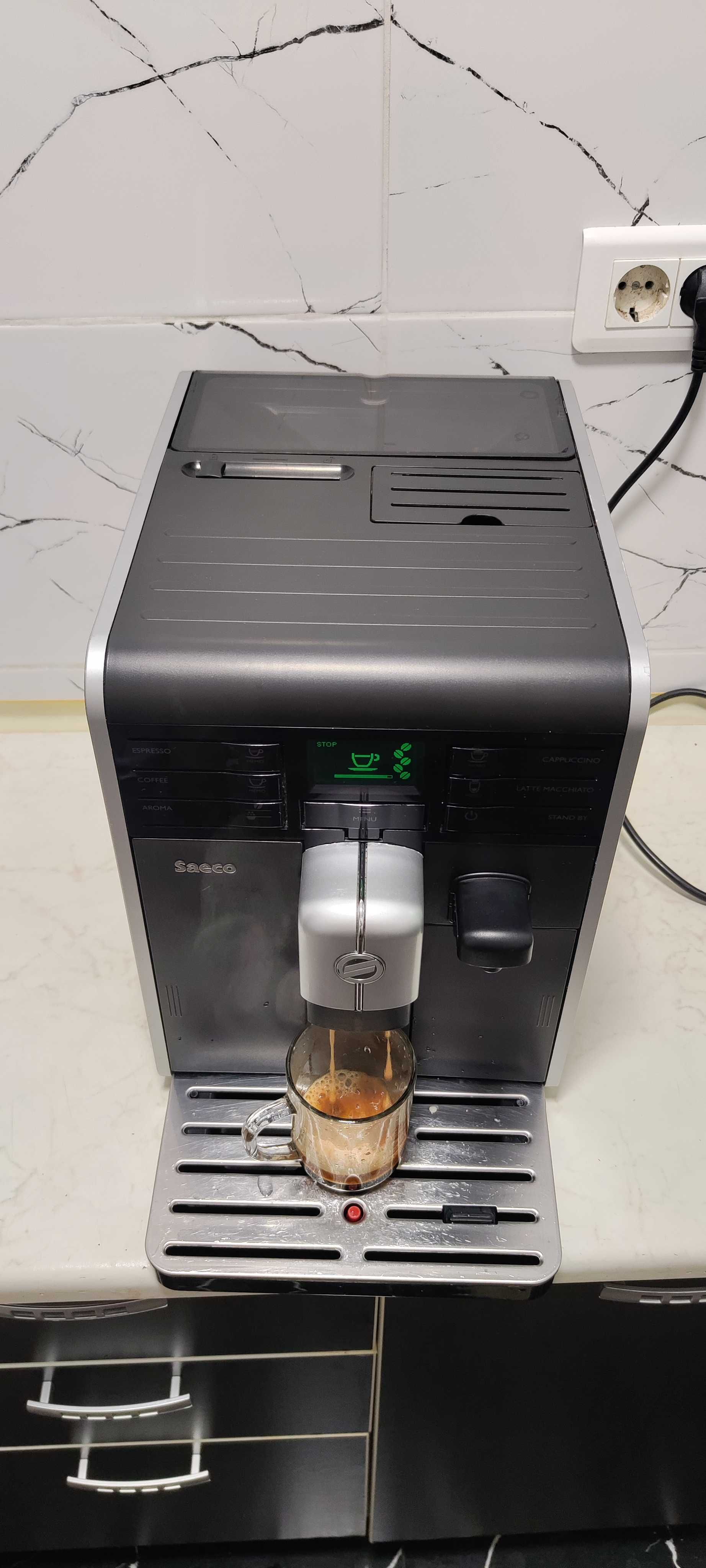 Espressor Automat Saeco Moltio HD8769 Aparat cu Cafea Boabe