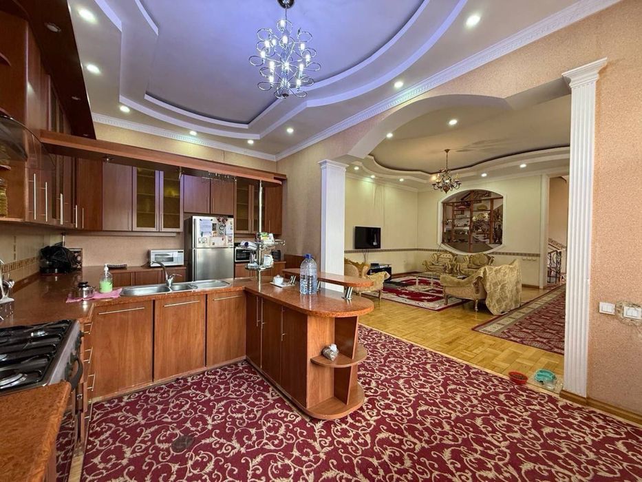 Никитина 4 сотки 3 Уровня  Срочно