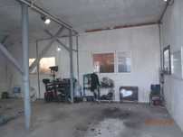 Hala service dotata cu elevator, 380v, compresor, exhaustor gaze