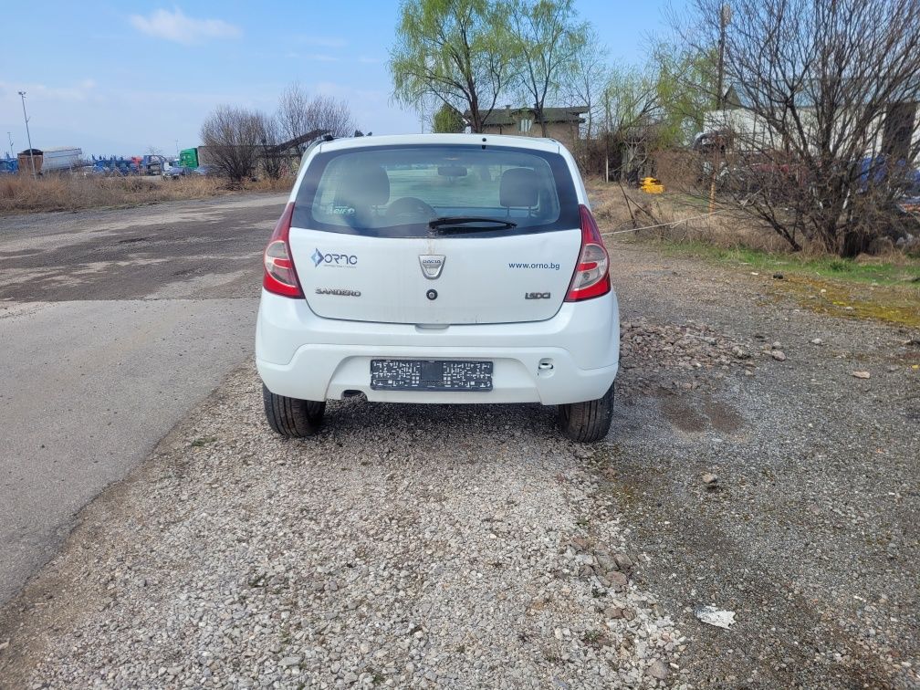 ***САМО НА ЧАСТИ*** Dacia Sandero 1.5dci 2010г 4 врати