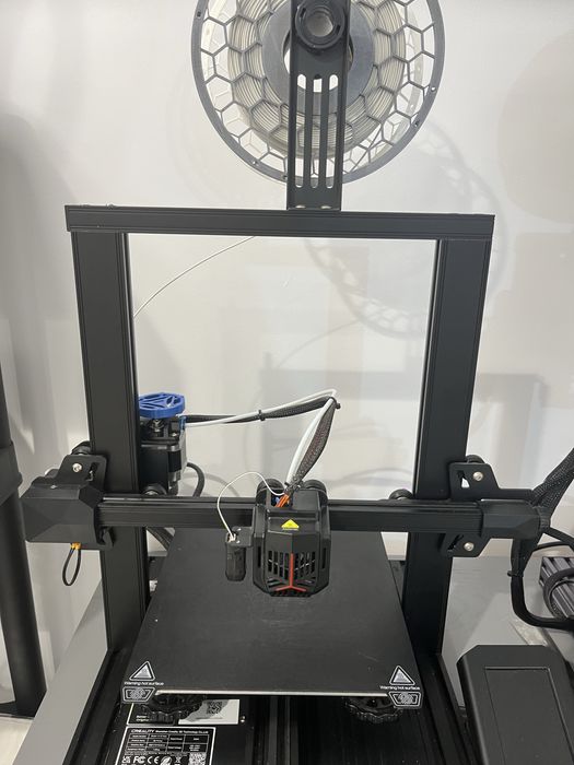 Imprimanta 3D Creality Ender 3 V2 Neo
