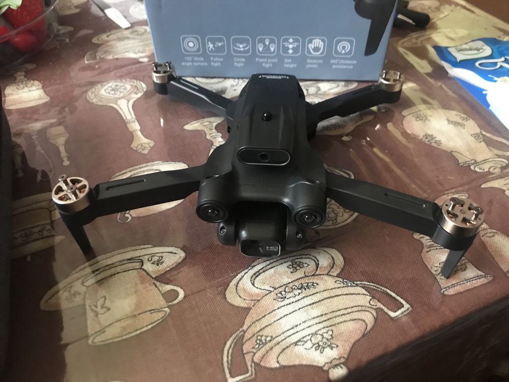 Дрон LF632 Ultra – комплект с 2 батерии; без перки