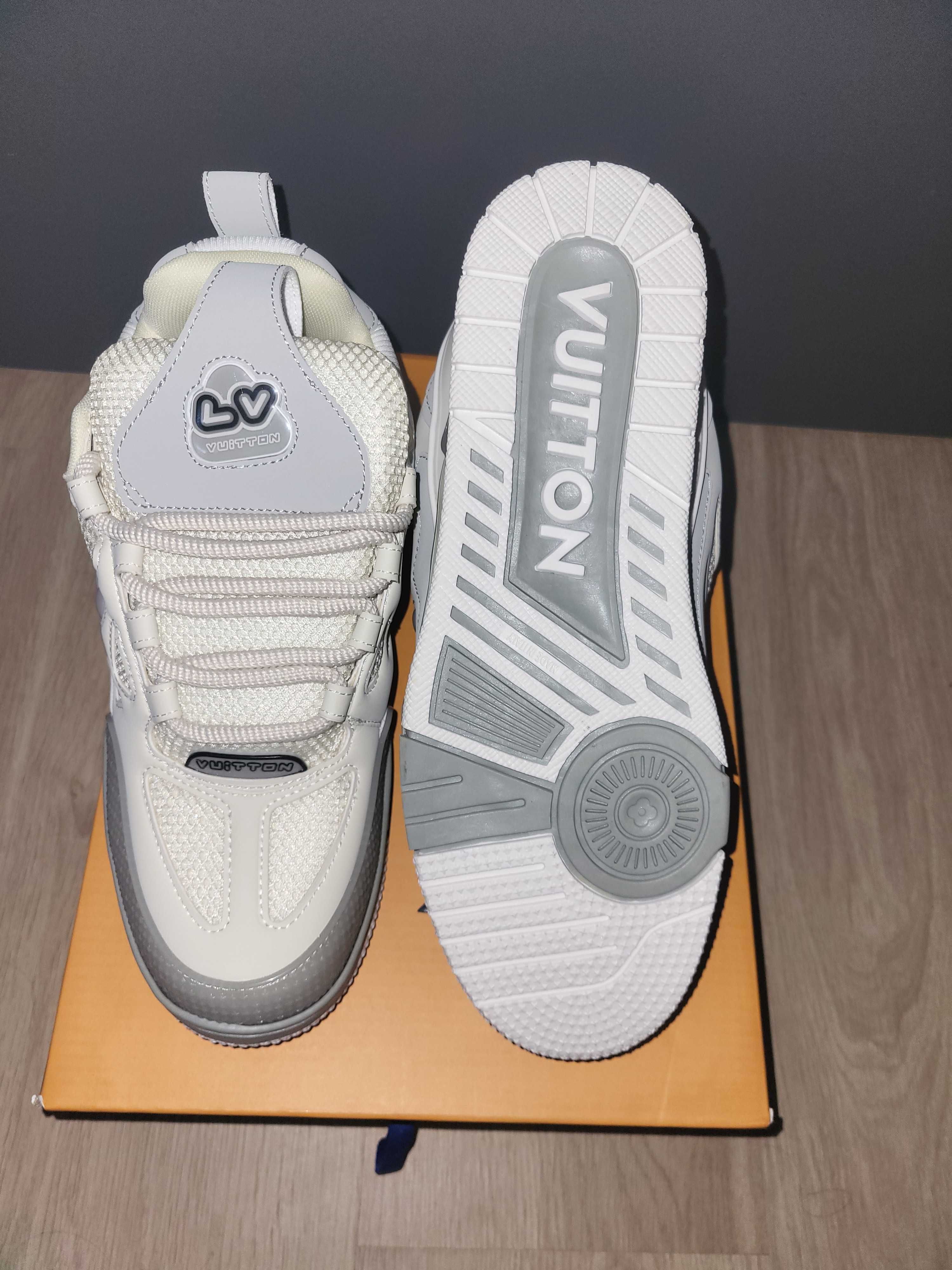 Louis vuitton skate grey