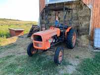 Tractor cu utilaje -balotiera -cositoare -grebla-remorca peridoc