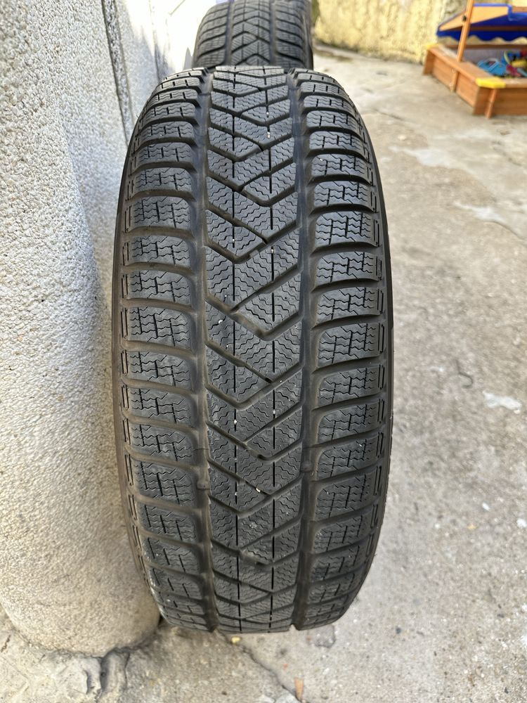Зимни гуми Pirelli Sotto Zero 3, 215/55/18