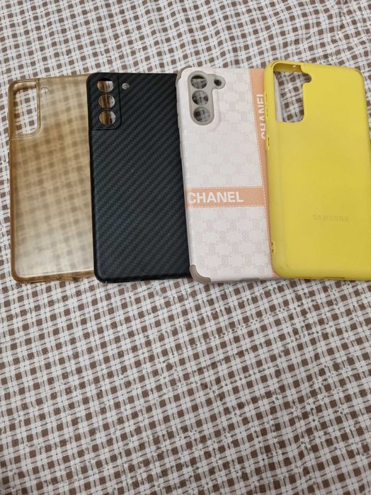 Чехлы на Самсунг S21