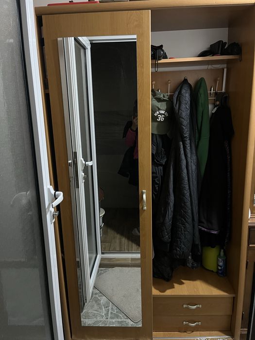 Гардероб за антре