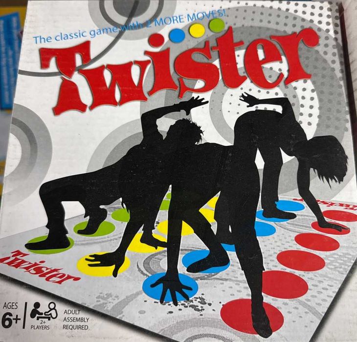 Игра Twister. Настолна игра.