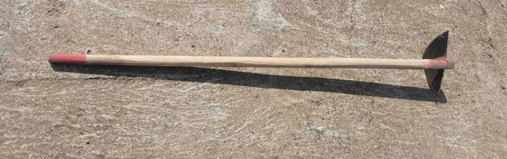 Vand macete Tramontina, aspersor cu suport, sape gradina si tarpane