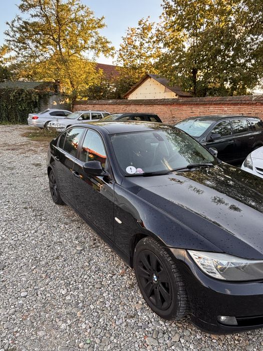 Vand bmw E90 318 143 cp negociabil