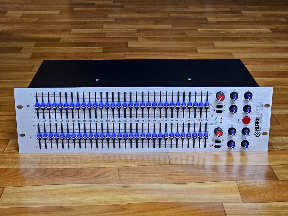 Графический эквалайзер KLARK TEKNIK DN 370
