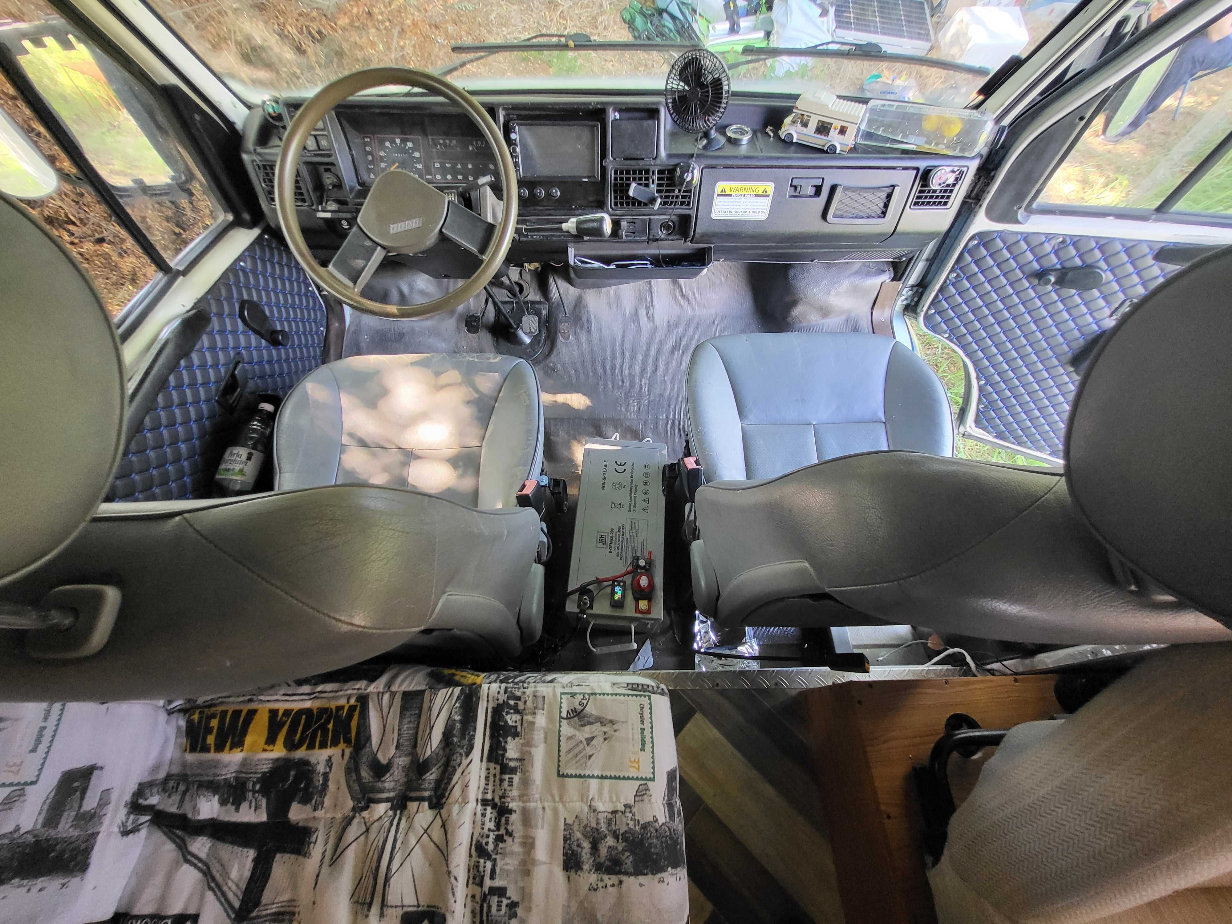 Fiat Ducato Autorulotă 1989 – Complet Off-Grid, Recondiționată!