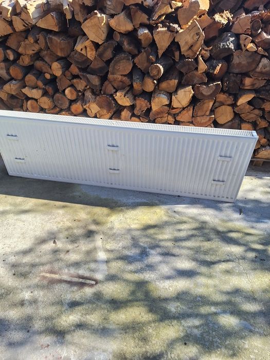 Se vinde calorifer/radiato 200/60/10cm